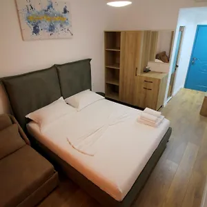 ** Hotel Ortus Albania