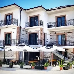 Ilo Maison d'hôtes Tushemisht
